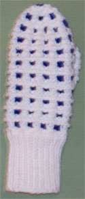 white/navy waffle mitt