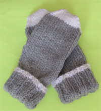 chunky-grey-mitts-200