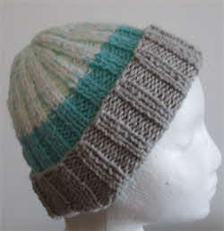 chunky-hat-grey-tourquoise-whit-fleck