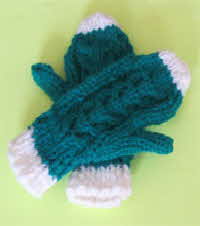 chunky-hunter-green-mitts-200